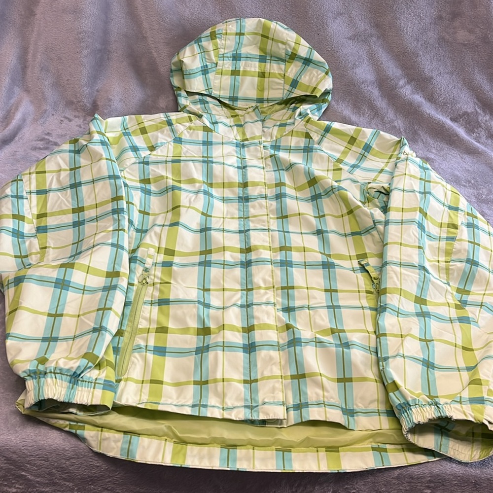 Columbia rain jacket size XL (18-20 youth)